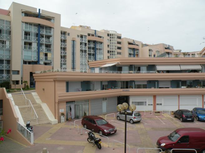  parking de l'hôtel Port marine